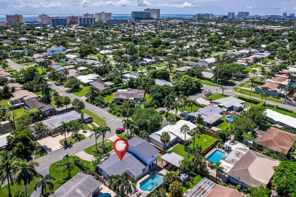 Photo of Outdoor in Beachway Estates