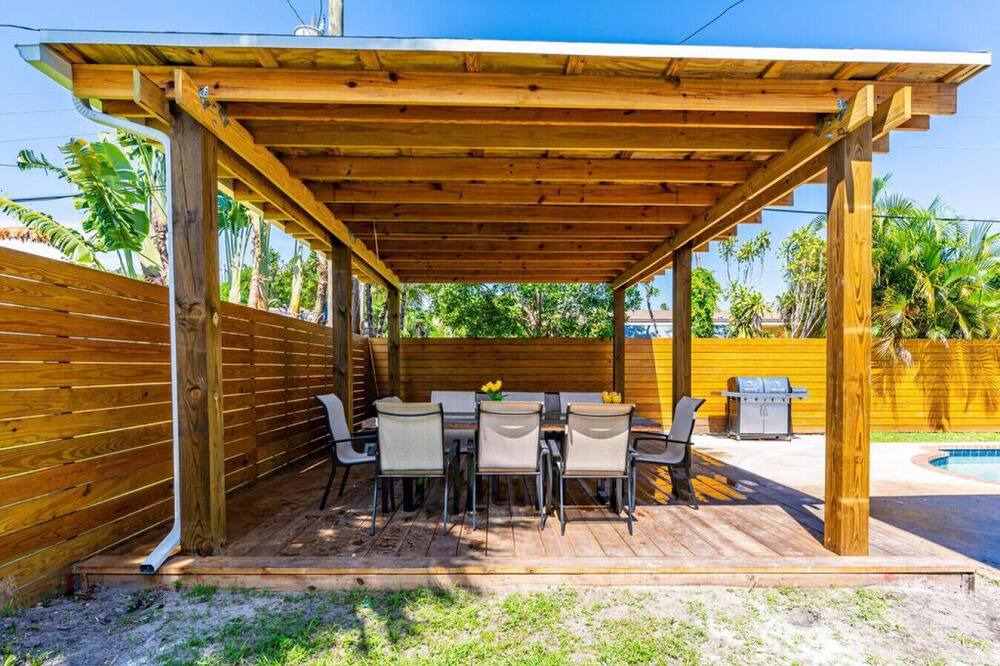 Photo of Outdoor in Beachway Estates