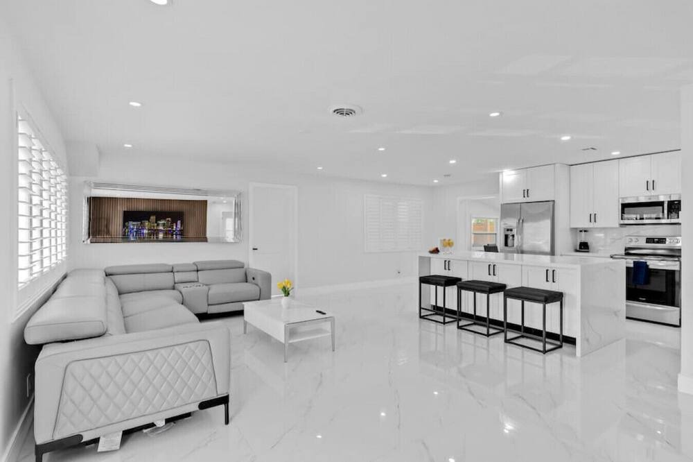 Photo of Others in Beachway Estates