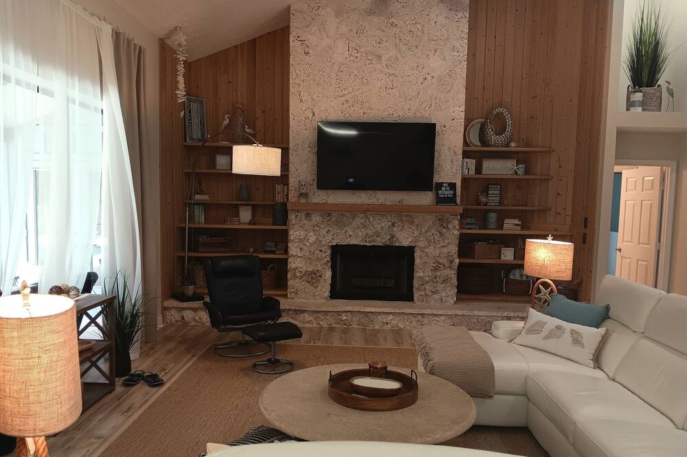 Photo of Bedroom in Hobe Sound