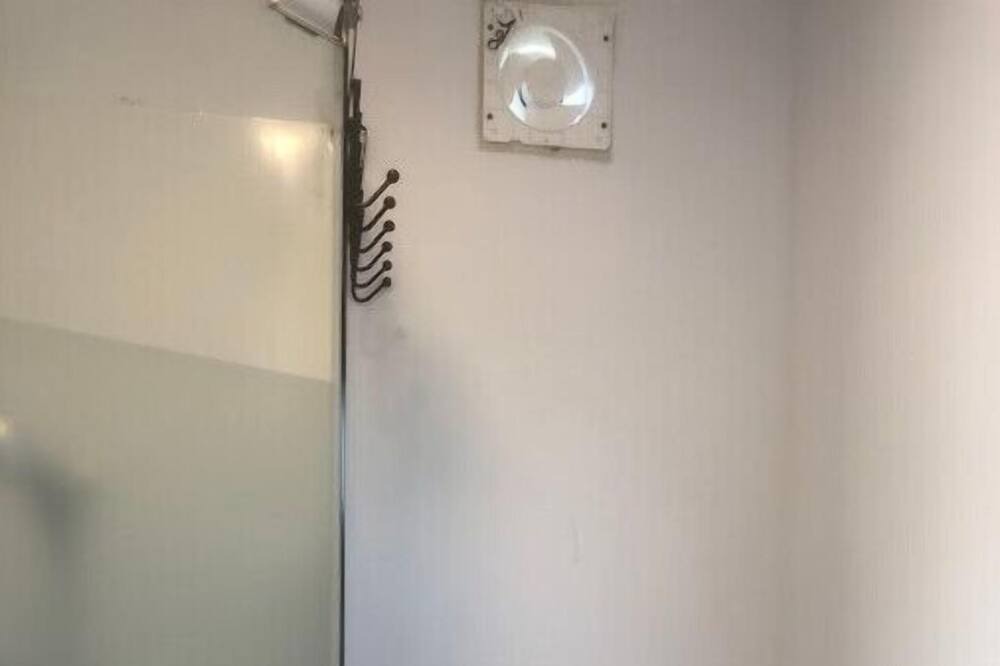 Photo of Bathroom in Waiparous Village