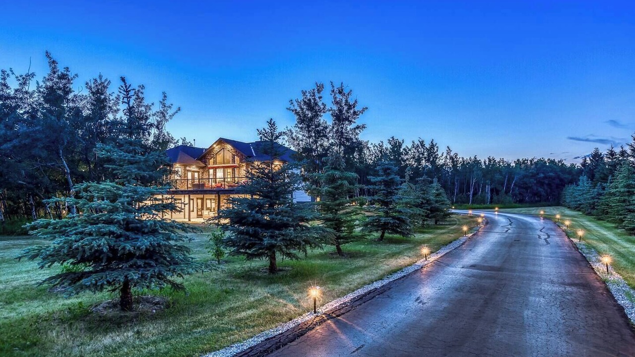 Photo of Outdoor in Airdrie