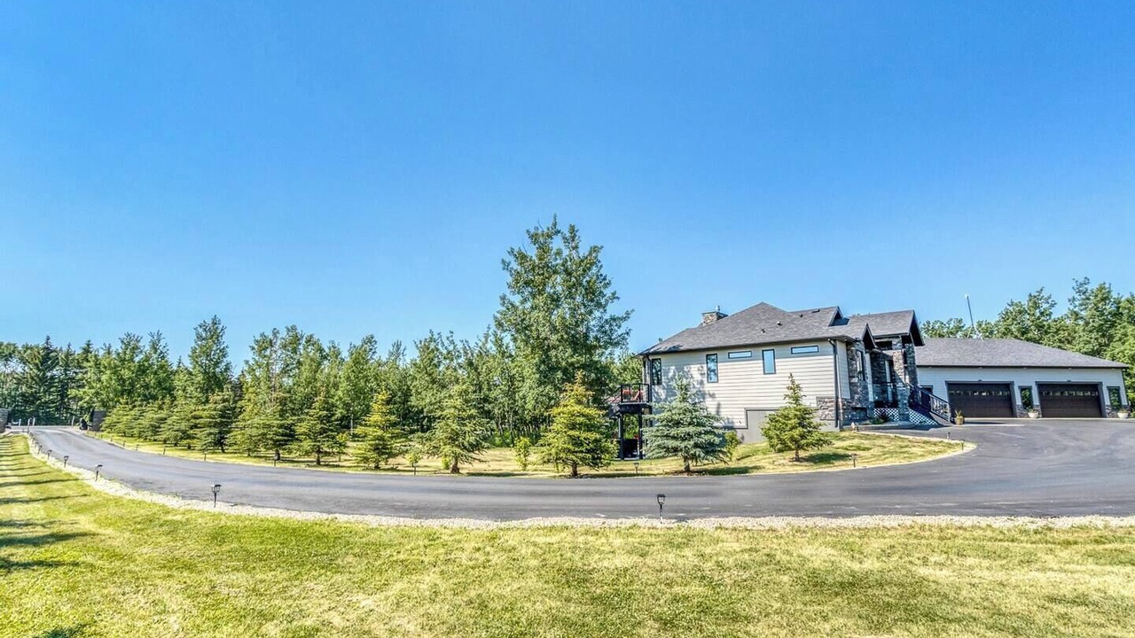 Photo of Outdoor in Airdrie