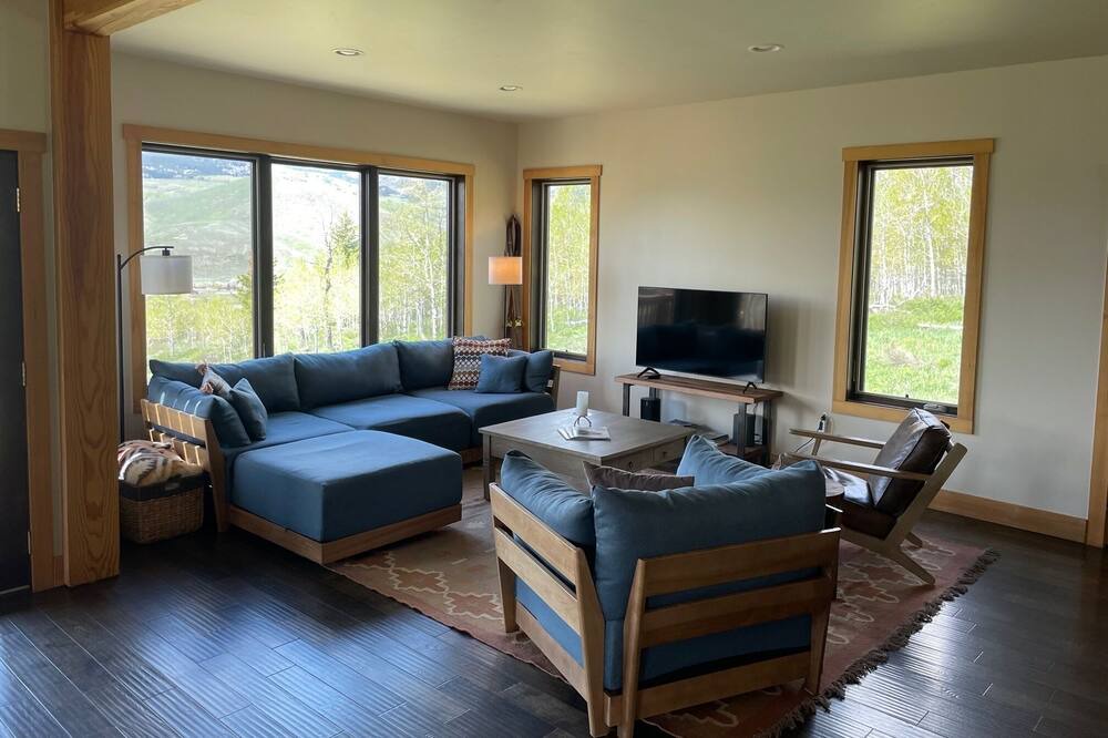 Photo of Livingroom in Crested Butte South