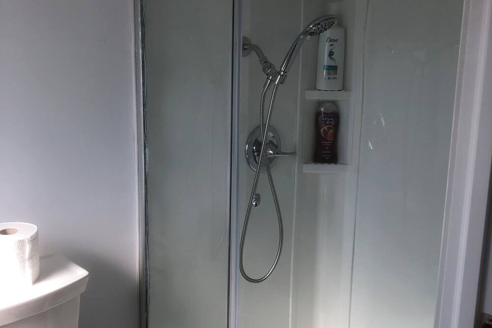 Photo of Bathroom in Bighorn No. 8