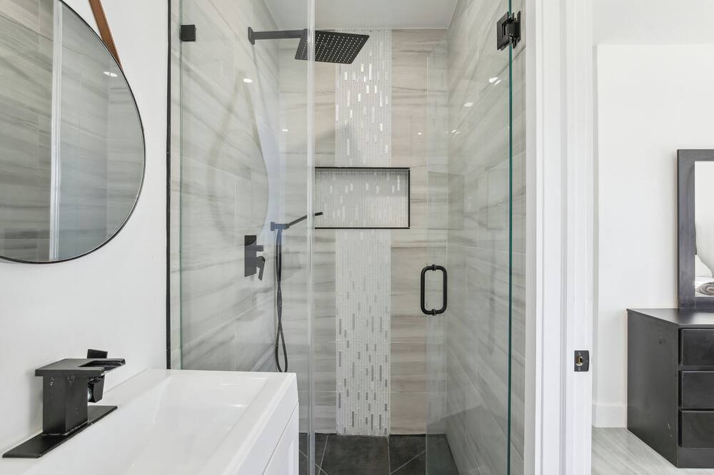 Photo of Bathroom in Ives Estates