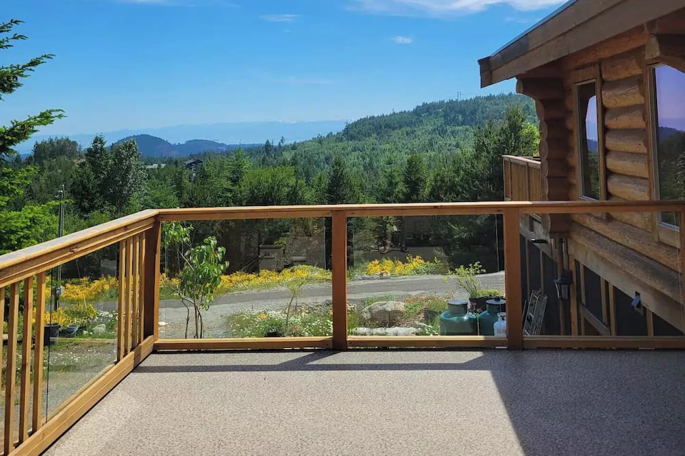 Photo of Outdoor in Shawnigan Lake