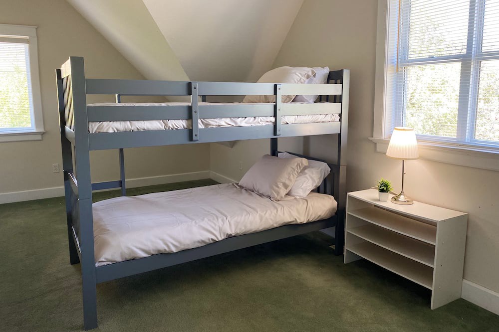 Photo of Bedroom in Vernon