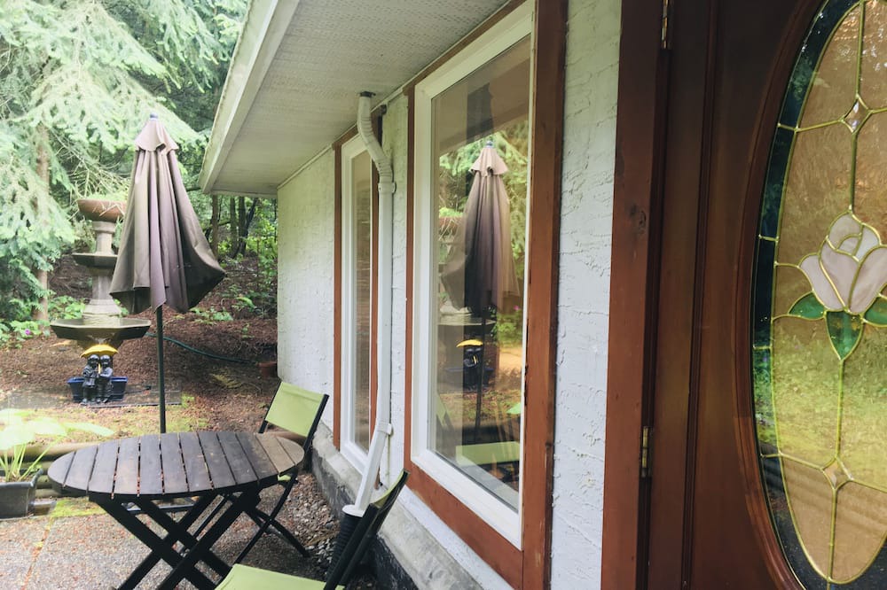 Photo of Patio Balcony in Cobble Hill