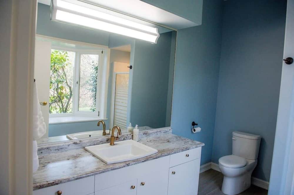 Photo of Bathroom in Cobble Hill