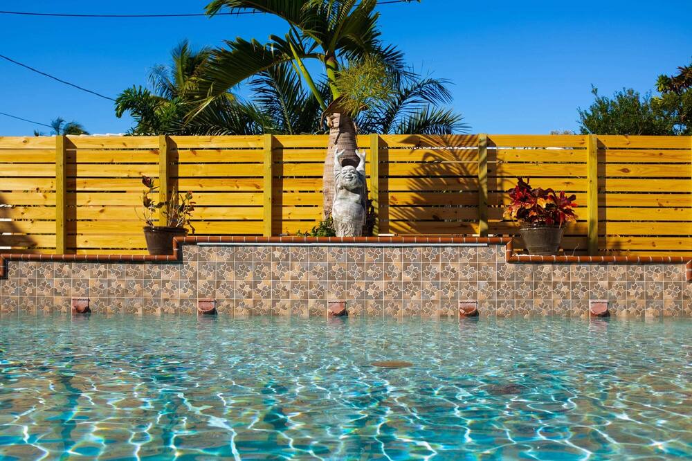 Photo of Outdoor in Beachway Estates