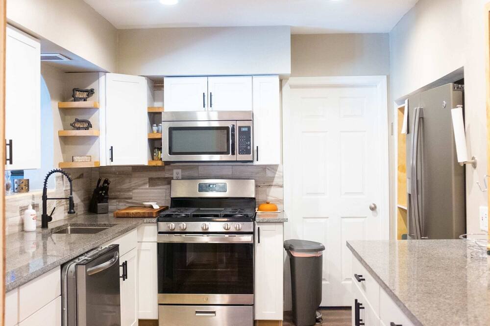 Photo of Kitchen in Beachway Estates