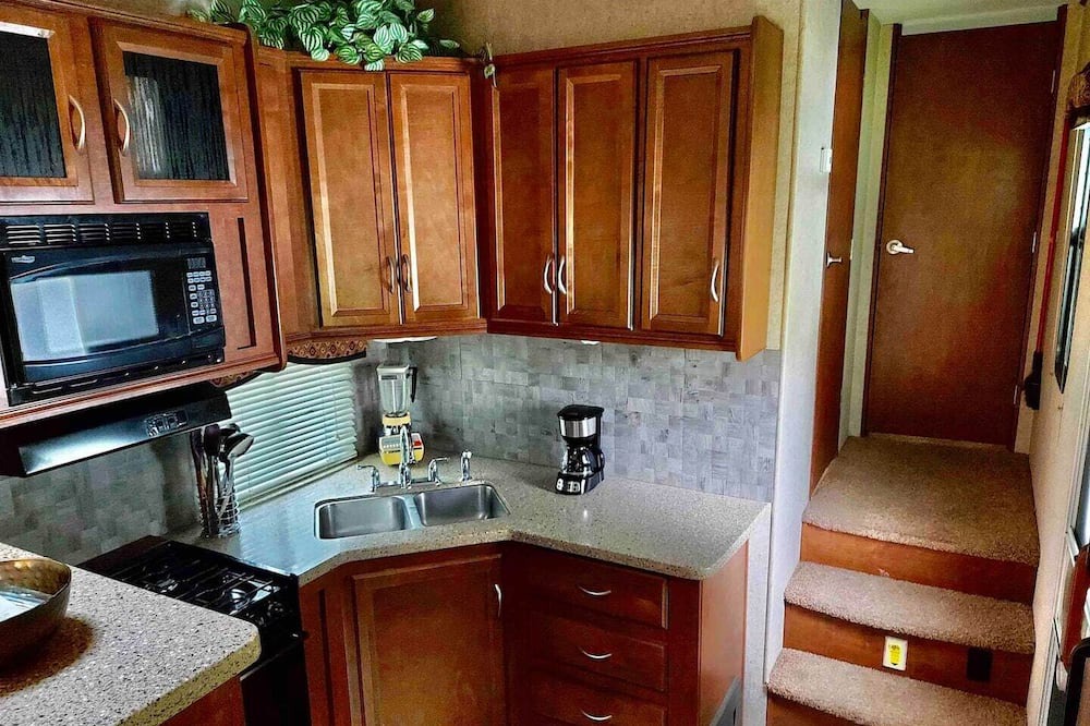 Photo of Kitchen in Surrey