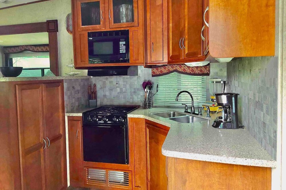 Photo of Kitchen in Surrey
