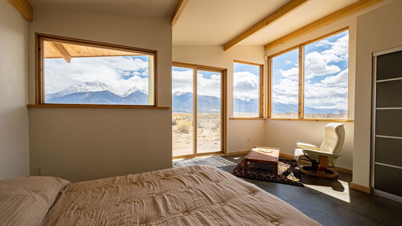 Photo of Bedroom in Crestone