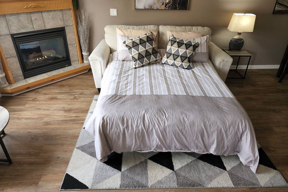 Photo of Bedroom in Okanagan-Similkameen