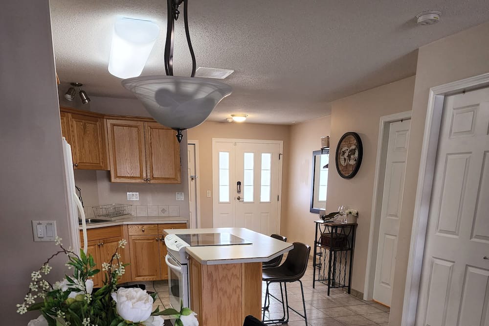 Photo of Kitchen in Okanagan-Similkameen