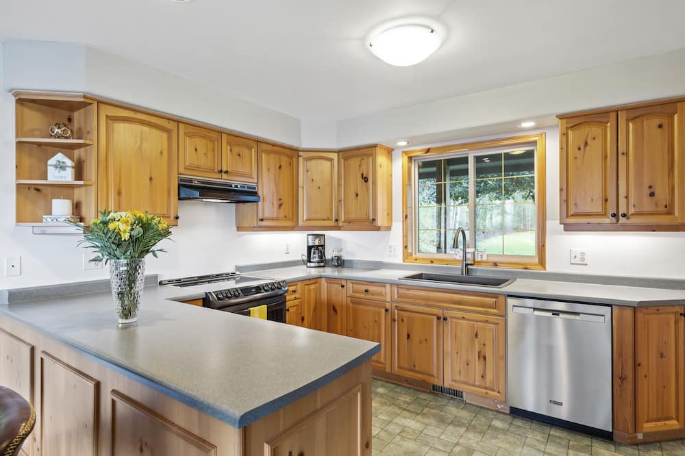Photo of Kitchen in Yellow Point