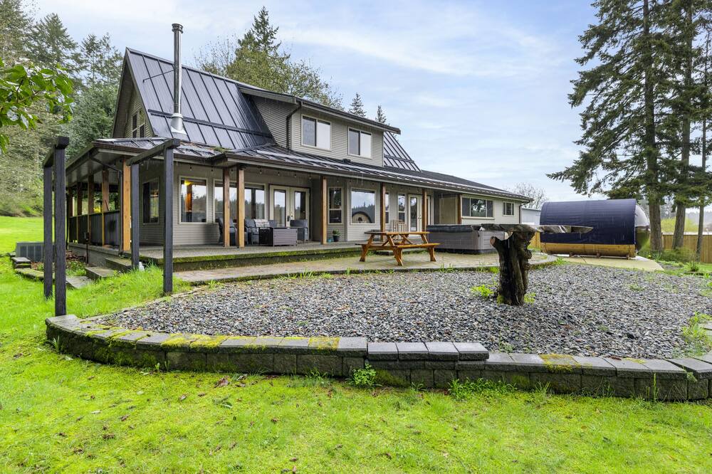 Photo of Outdoor in Yellow Point