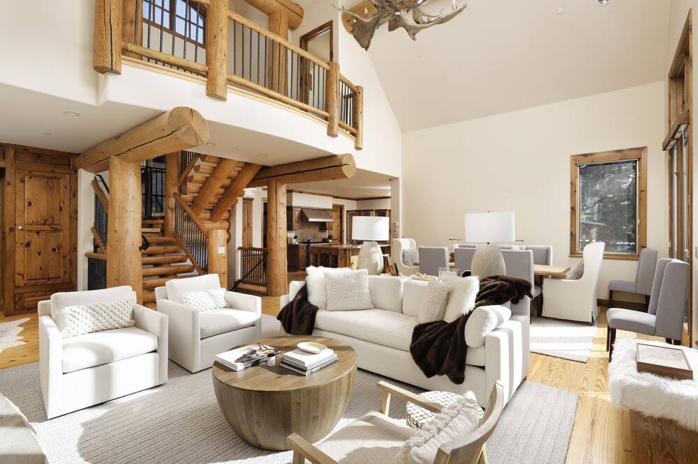 Photo of Livingroom in Aspen