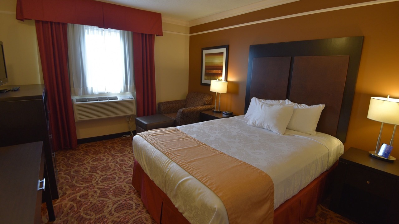 Photo of Bedroom in Meadow Lake