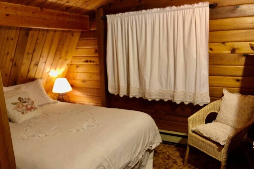 Photo of Bedroom in Sunbreaker Cove