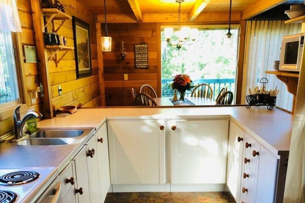 Photo of Kitchen in Sunbreaker Cove