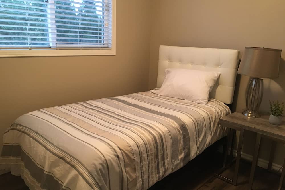 Photo of Bedroom in Rocky Mountain House