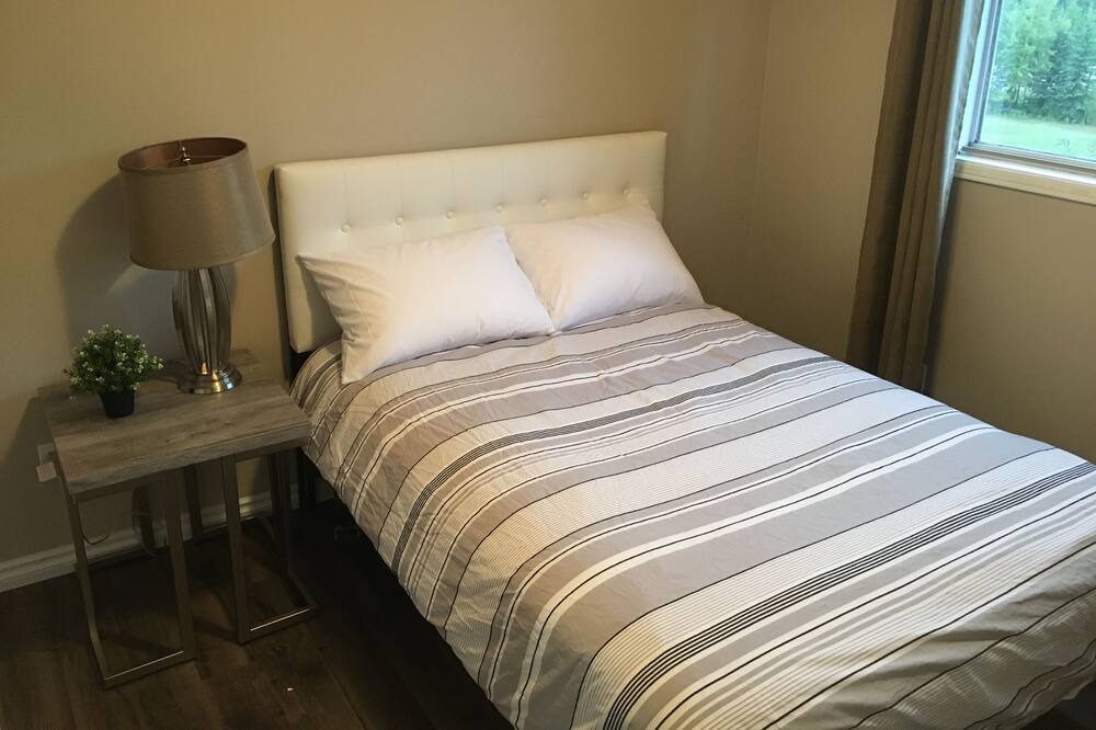 Photo of Bedroom in Rocky Mountain House