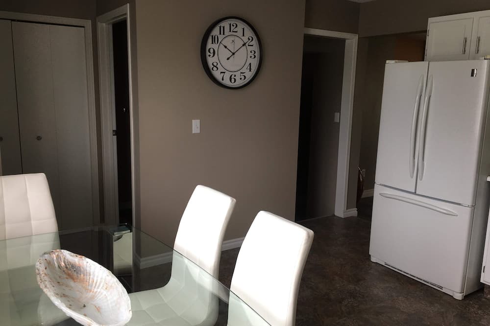 Photo of Kitchen in Rocky Mountain House