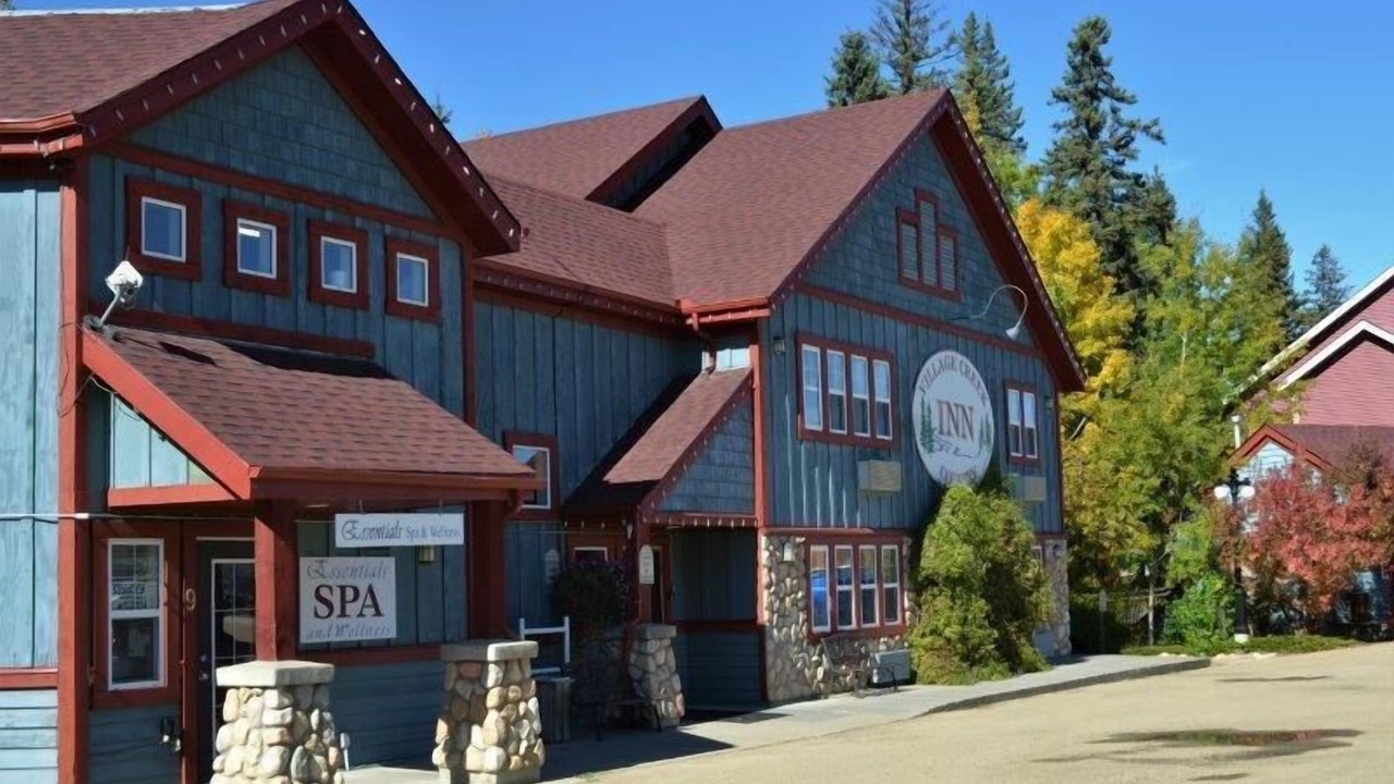 Photo of Buildings in Westerose