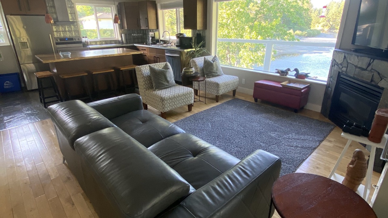 Photo of Livingroom in Regional District of Nanaimo