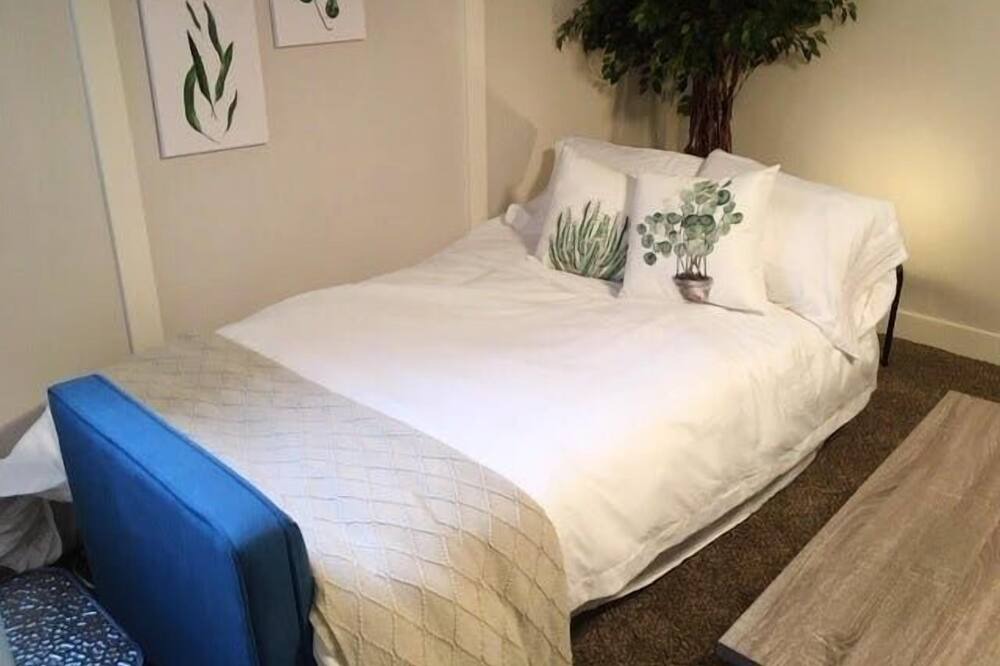 Photo of Bedroom in University