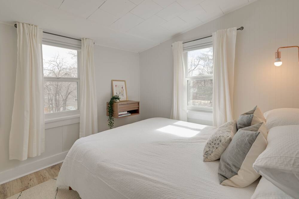 Photo of Bedroom in Saskatoon Downtown