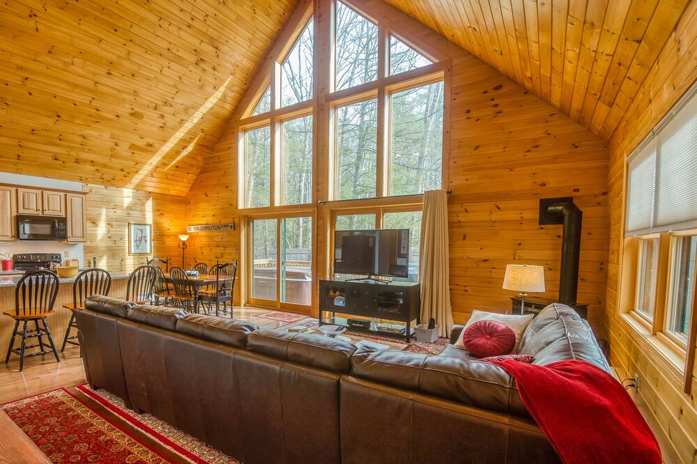 Photo of Bedroom in Birchview by the Saco