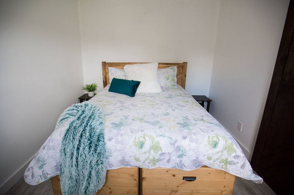 Photo of Bedroom in Gull Lake