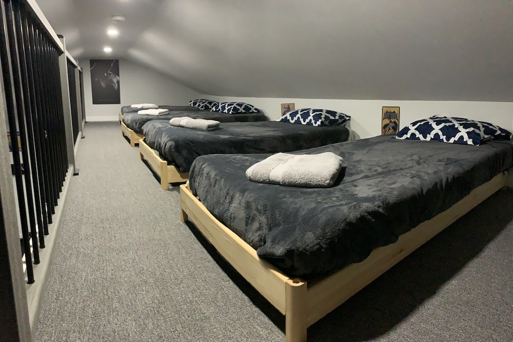Photo of Bedroom in Promontory