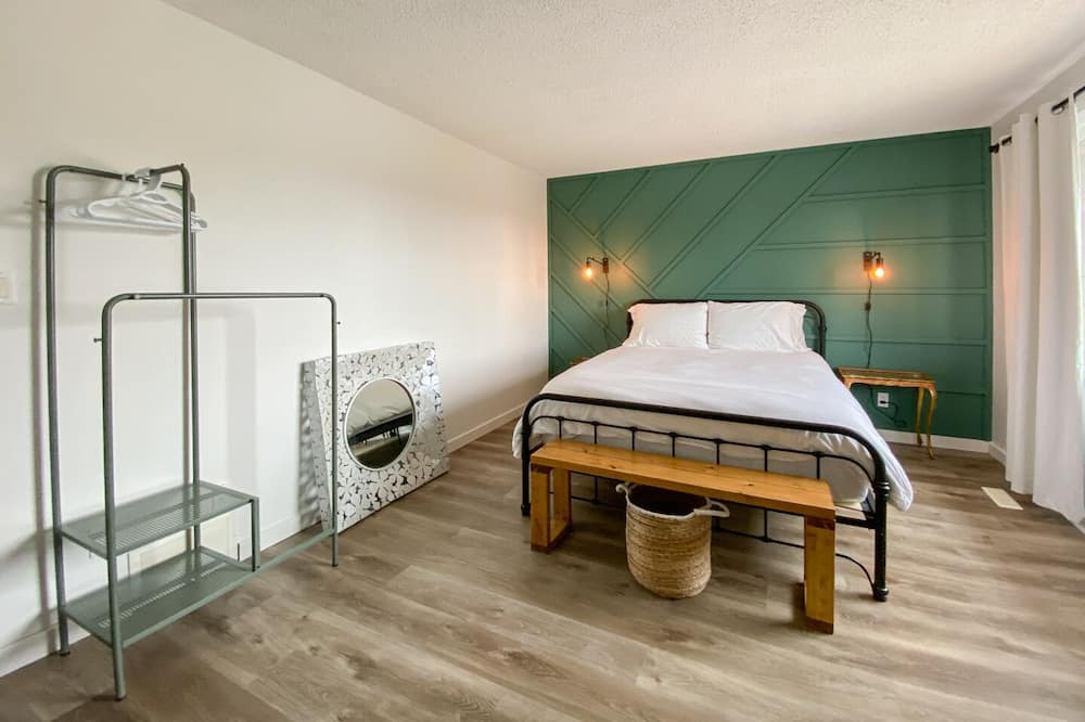 Photo of Bedroom in Hinton