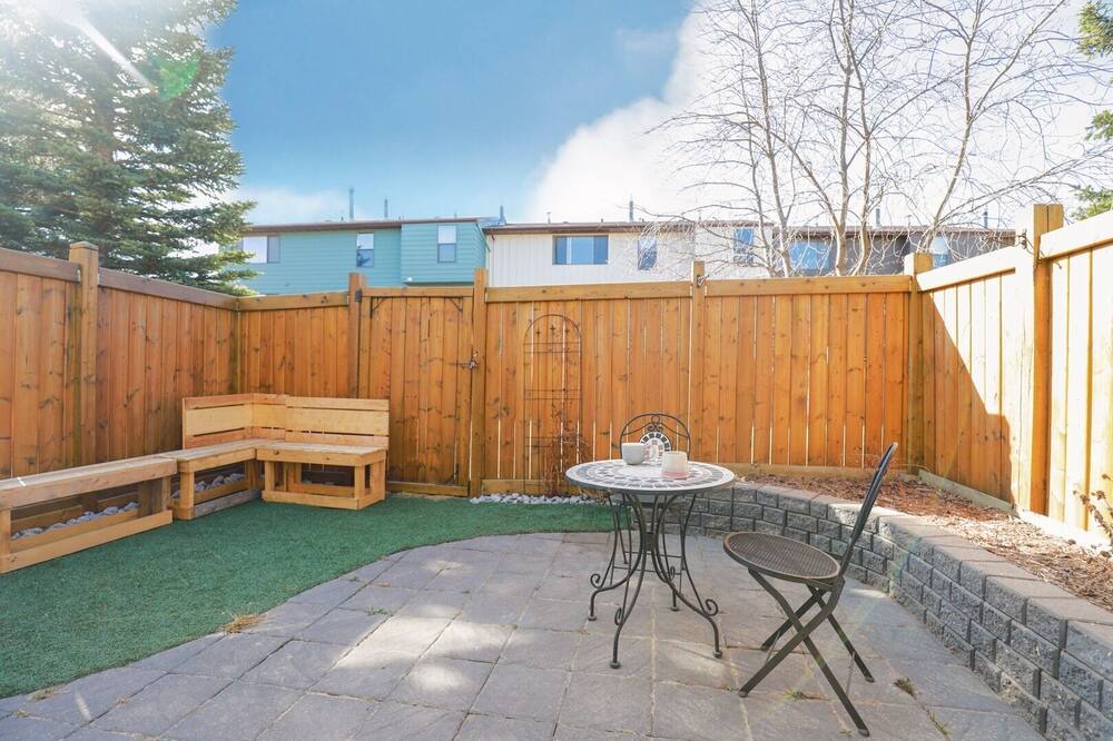 Photo of Patio Balcony in Hinton