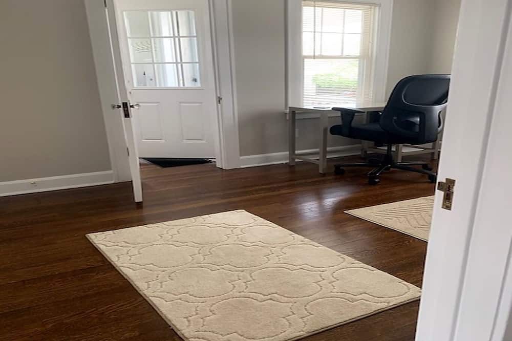 Photo of Bedroom in Twinsburg