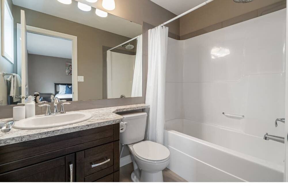Photo of Bathroom in Sylvan Lake