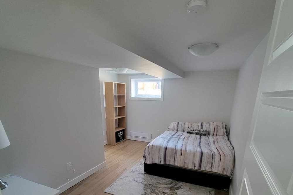 Photo of Bedroom in Saskatoon Downtown