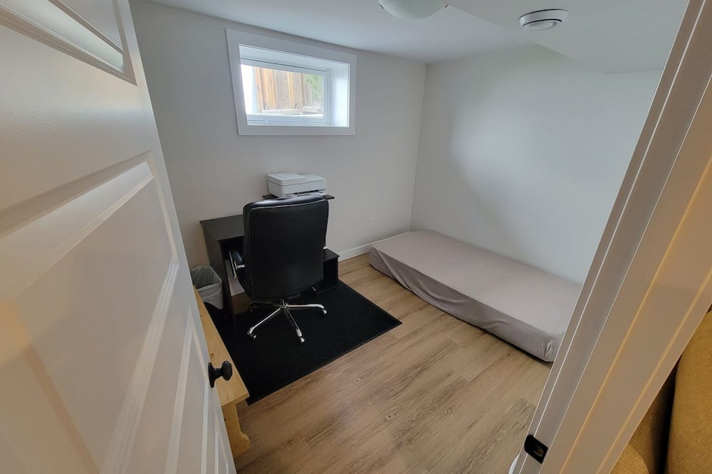 Photo of Bedroom in Saskatoon Downtown
