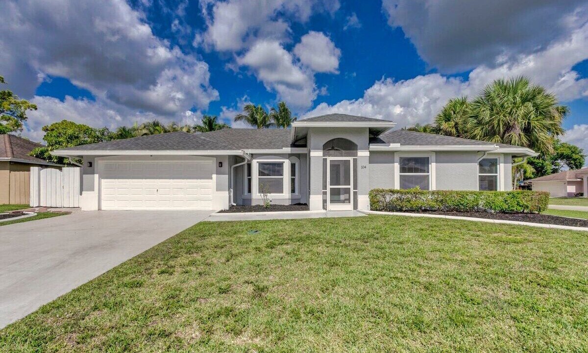 Photo of Outdoor in Royal Palm Beach