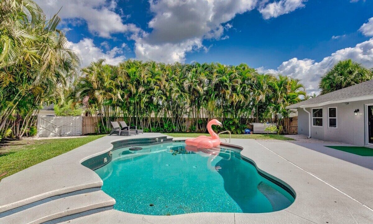 Photo of Outdoor in Royal Palm Beach