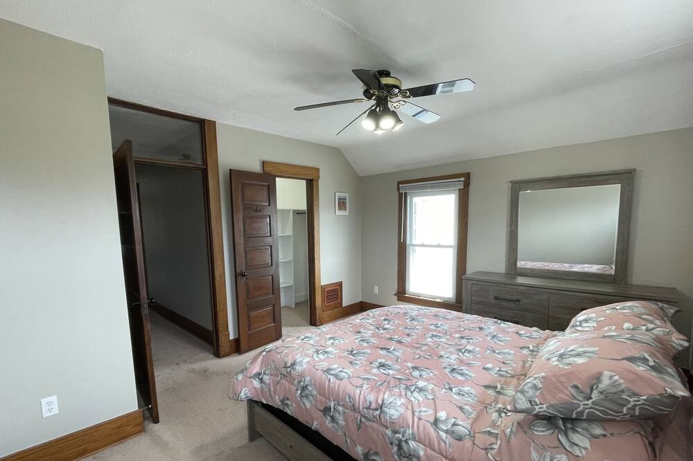 Photo of Bedroom in Bedford