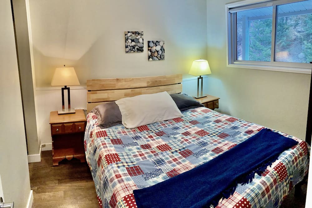 Photo of Bedroom in Anglemont