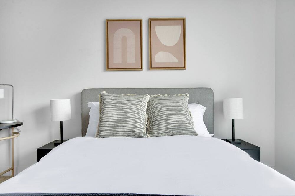 Photo of Bedroom in Golden Triangle