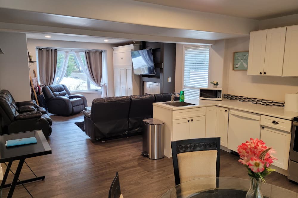Photo of Livingroom in Salmon Valley