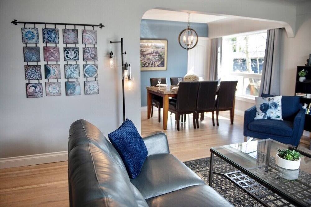 Photo of Livingroom in Prince George